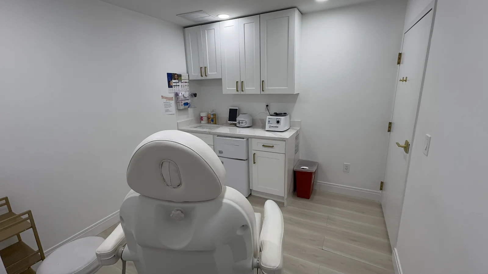 Private treatment room at Advanced Aesthetics